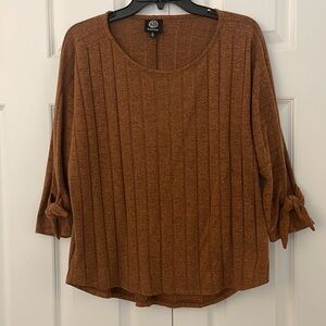 Bobeau rust / burnt orange sweater